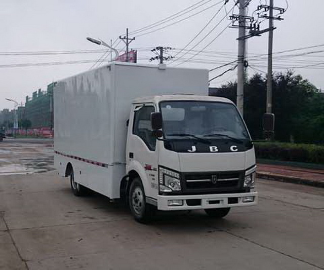 大力牌DLQ5040XWTQ5型舞臺(tái)車