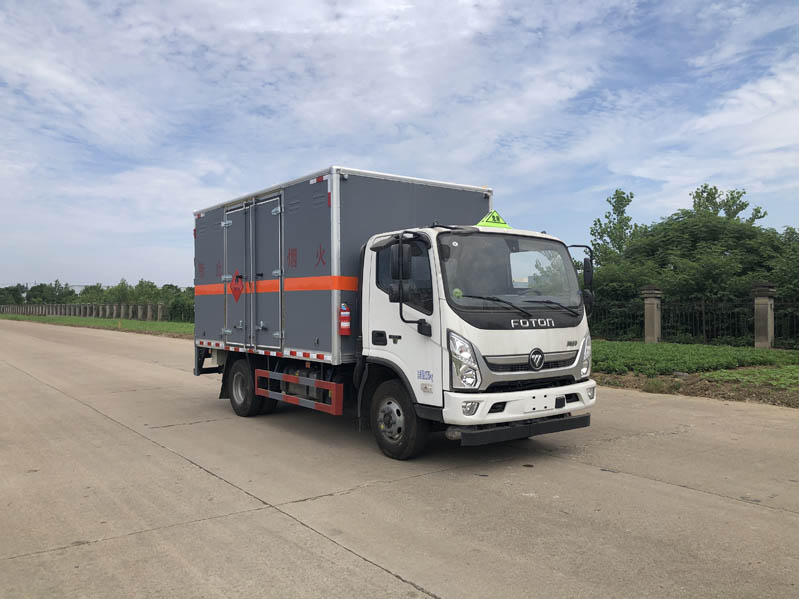 大力牌DLQ5080XRQBJ6型易燃氣體廂式運輸車