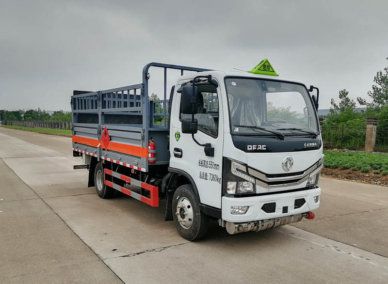 大力牌DLQ5070TQPEQ6型氣瓶運輸車